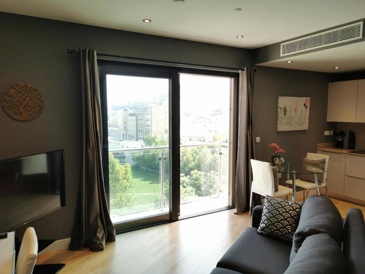 Kings Wharf Quay29 - Large Studio Apartment With 3 Pools - Gym - Rock Views - Holiday And Short Let Apartments In Γιβραλτάρ Εξωτερικό φωτογραφία