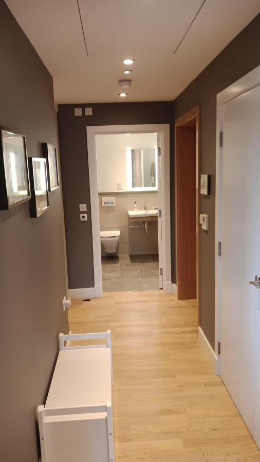 Kings Wharf Quay29 - Large Studio Apartment With 3 Pools - Gym - Rock Views - Holiday And Short Let Apartments In Γιβραλτάρ Εξωτερικό φωτογραφία